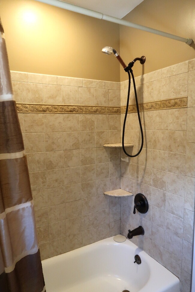 Building Photo - 1107 Frederick Ave