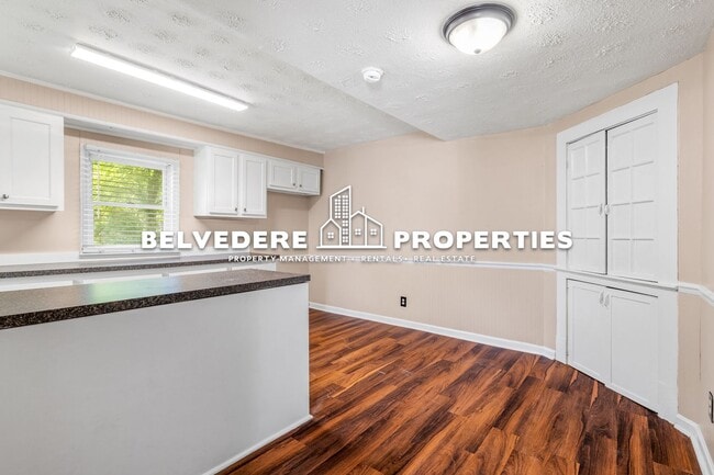 Building Photo - 2 bd house near HPU