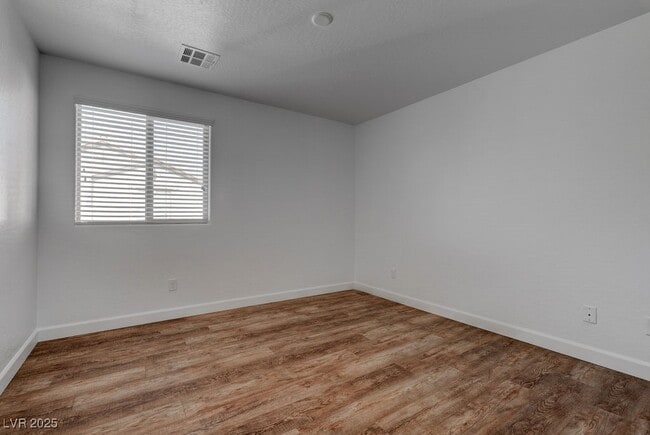 Building Photo - 7733 Lively Loom Ct