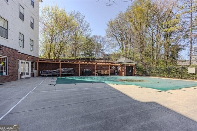 Building Photo - 3275 Lenox Rd NE