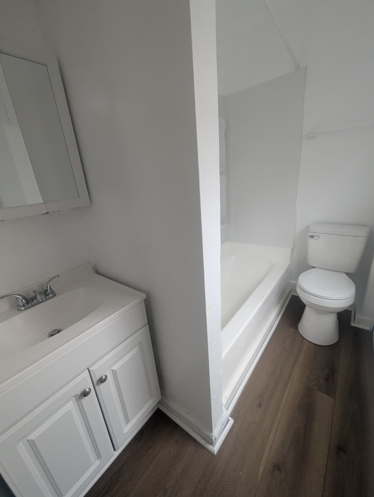 Building Photo - 48 2nd St