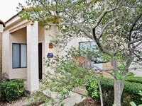 Building Photo - 517 Ranch Trail