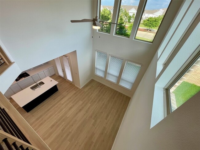 Building Photo - 16518 Amber Patina Ln