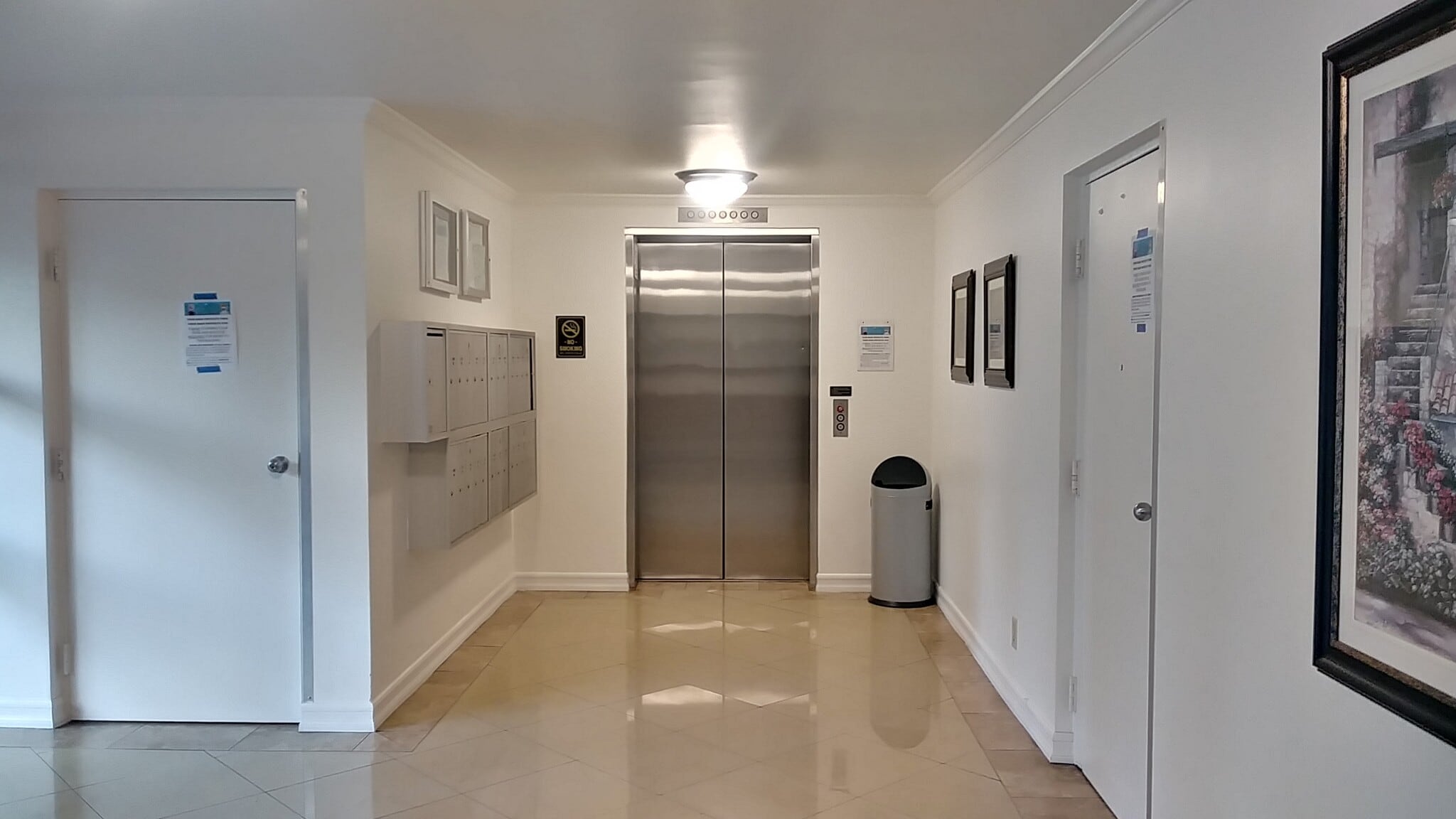 Elevator - 4430 Noble Ave