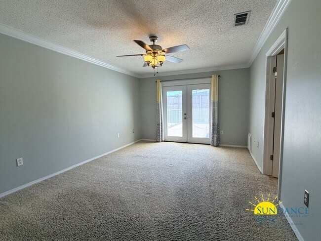 Building Photo - 4504 Boca Dr