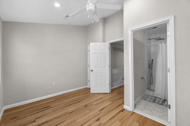 Building Photo - 208 S Durham St