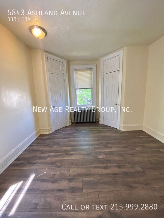 Building Photo - 5843 Ashland Ave