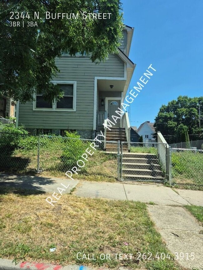 Building Photo - 2344 N Buffum St