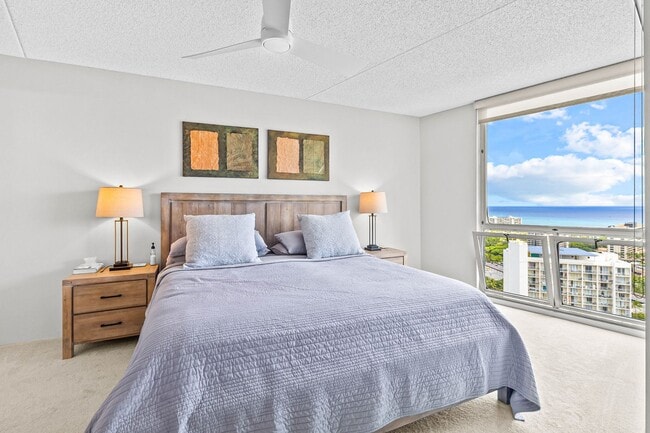 Building Photo - RARELY AVAILABLE, HIGH-FLOOR, "DIRECT OCEA...