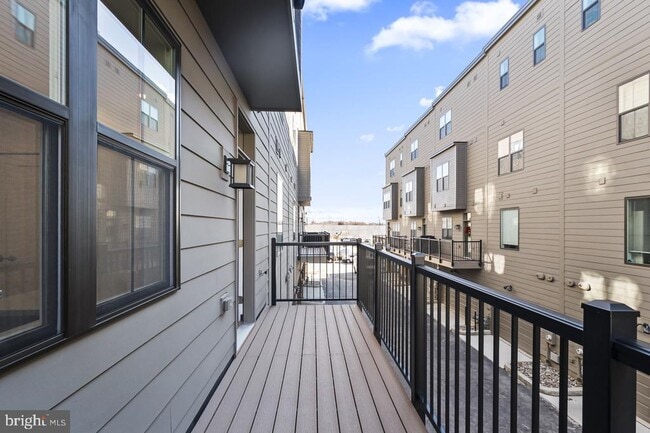 Building Photo - 1211 Northside Park Blvd