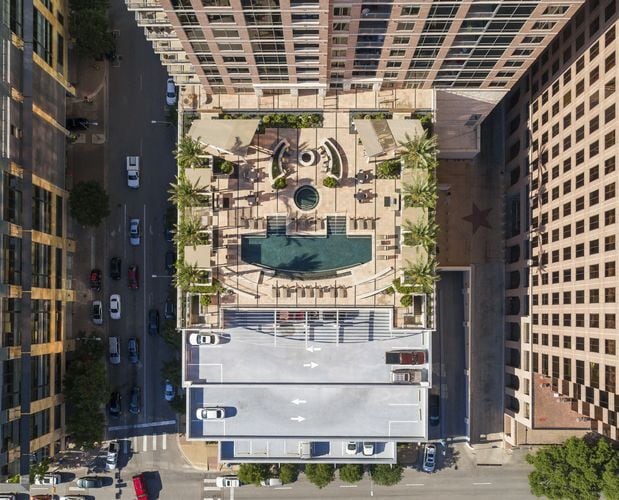 Building Photo - 102 Colorado St