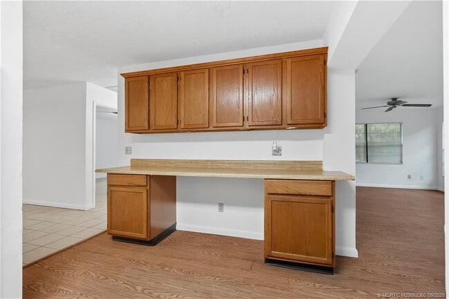 Building Photo - 797 SW 36th Terrace
