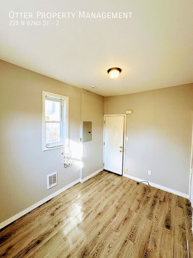 Building Photo - 228 N 62nd St