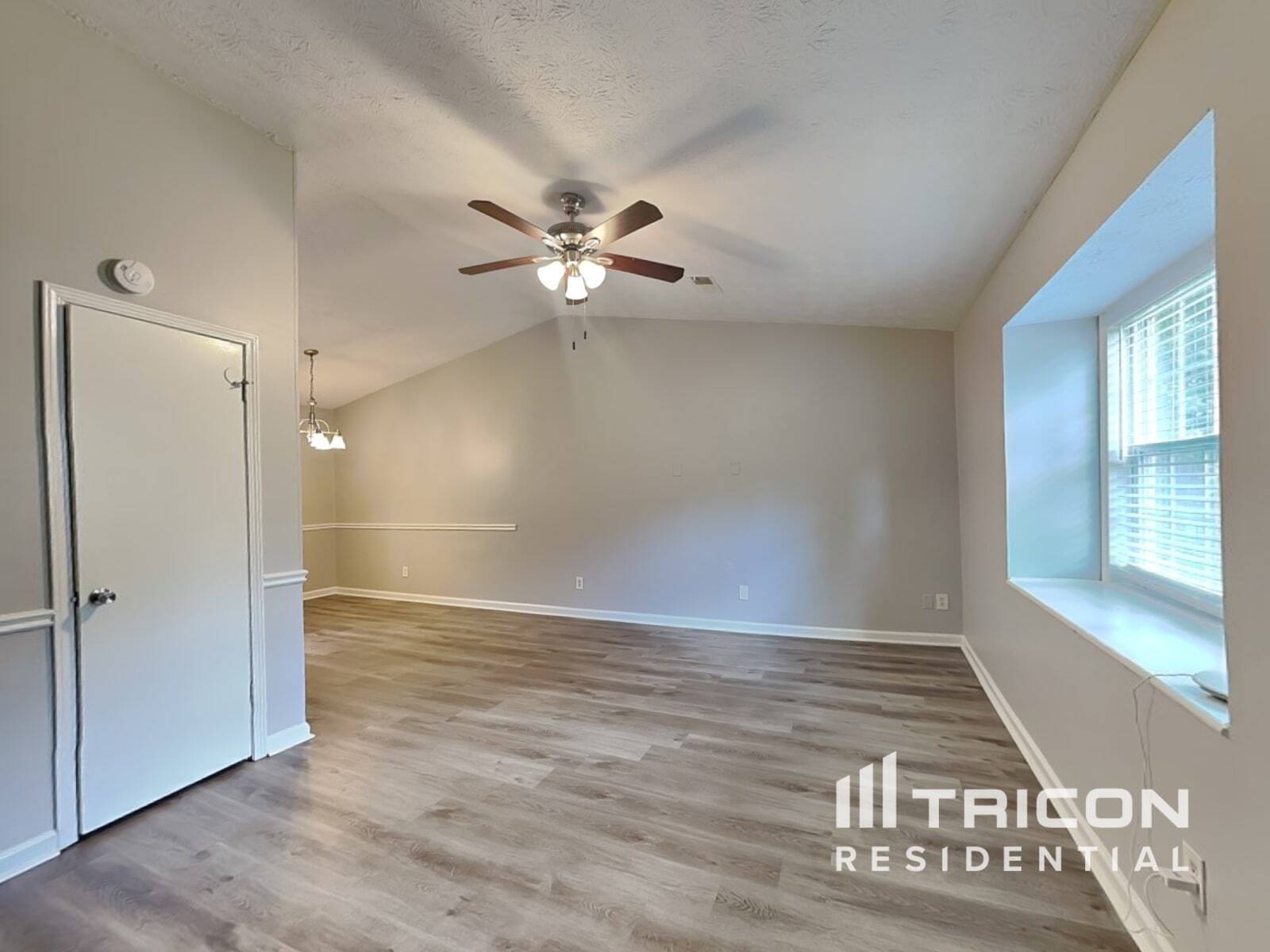 Building Photo - 4073 Red Laurel Way SW