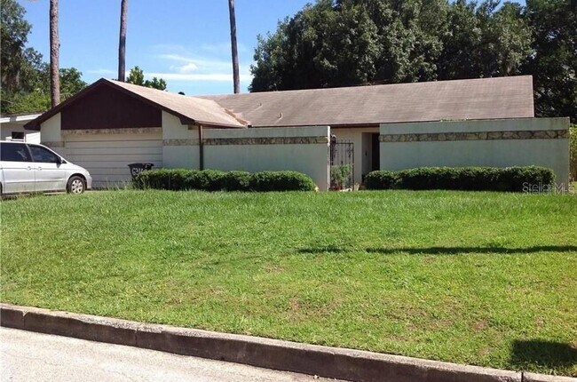 Primary Photo - 6316 Cheryl St