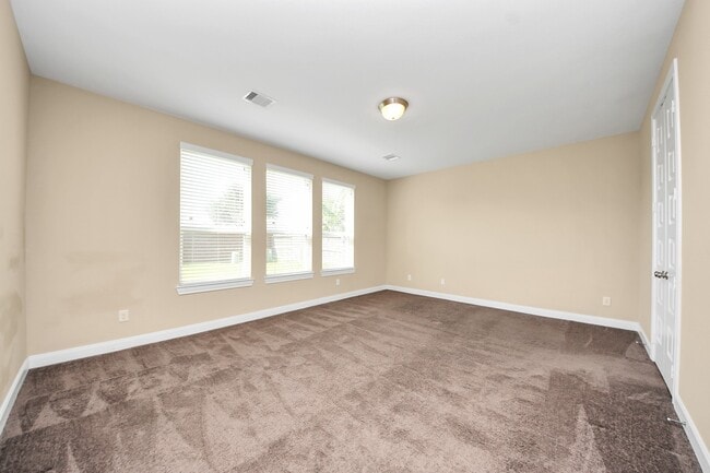 Building Photo - 27419 Canyon Reach Dr