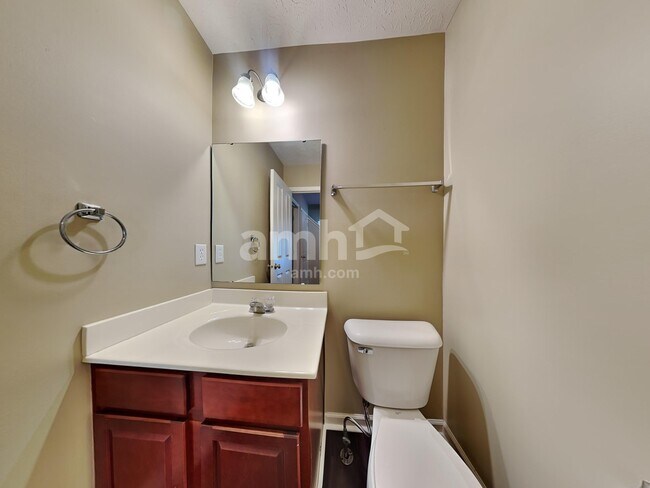 Building Photo - 3427 Talavera Dr