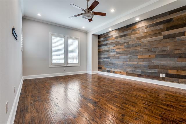Building Photo - 2110 Helsminster Dr