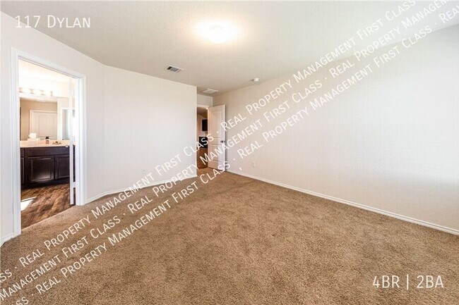 Building Photo - 117 Dylan-