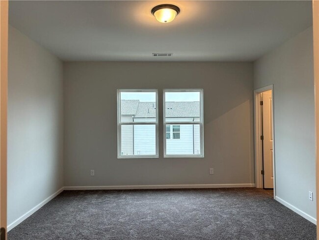 Building Photo - 2680 Whistler Wy NE