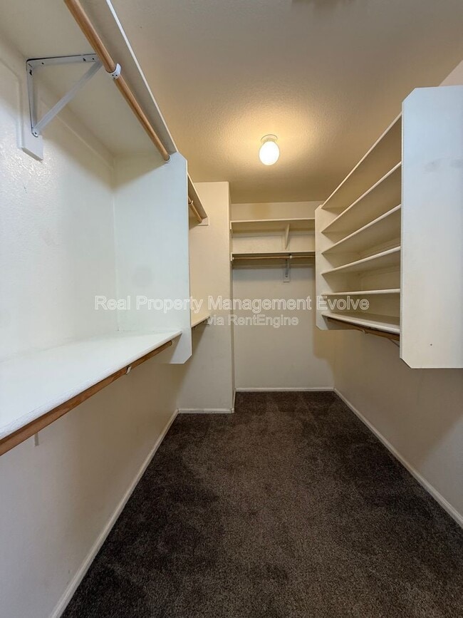 Building Photo - 12539 W Medlock Dr