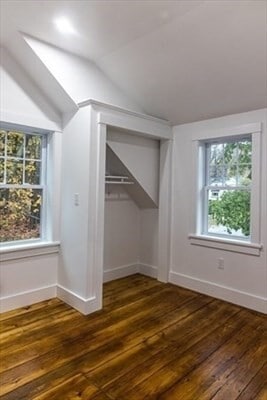 Building Photo - 92 Washington St