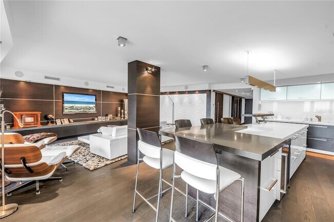 Building Photo - 4450 Gulf Blvd