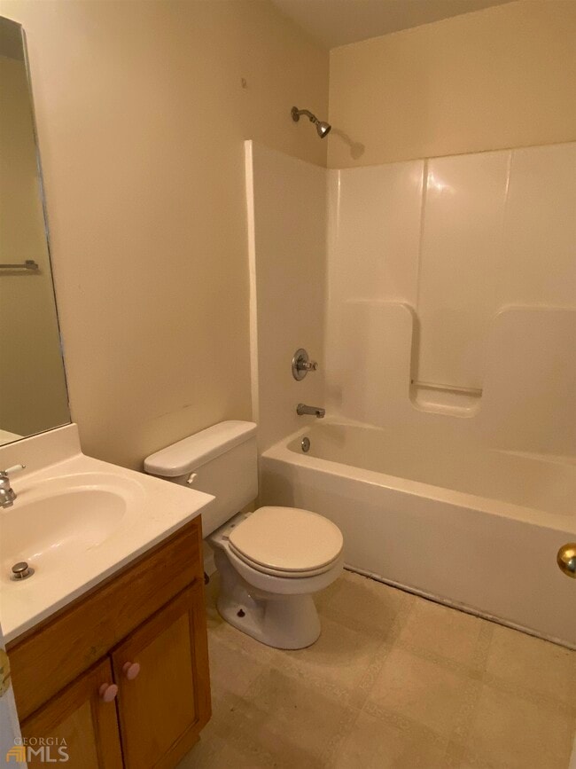 Building Photo - 5120 Roxton Ln