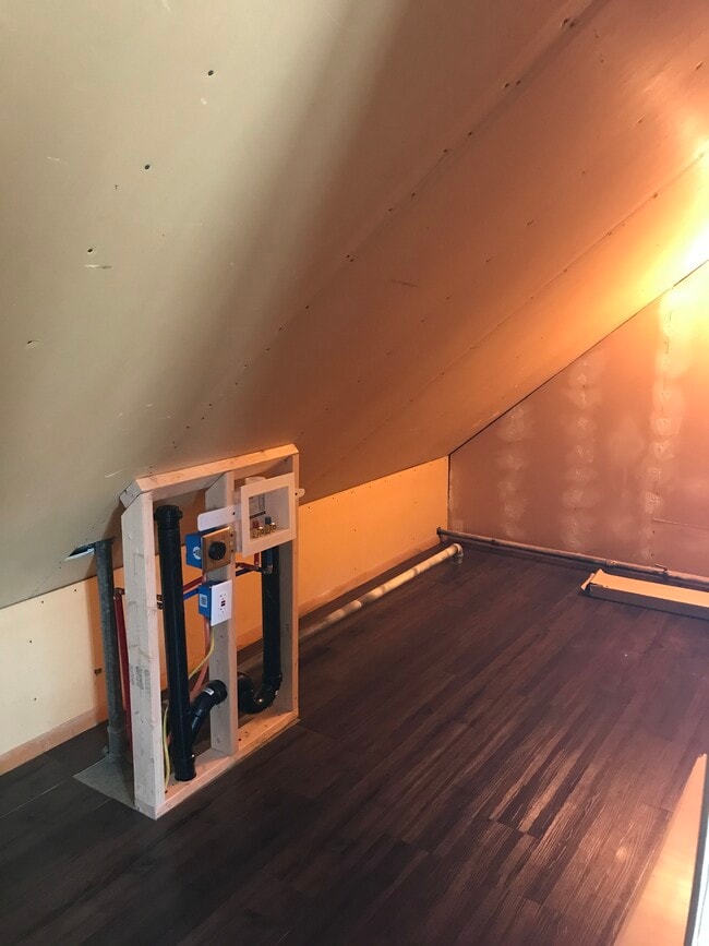 Building Photo - 213 S 100 W
