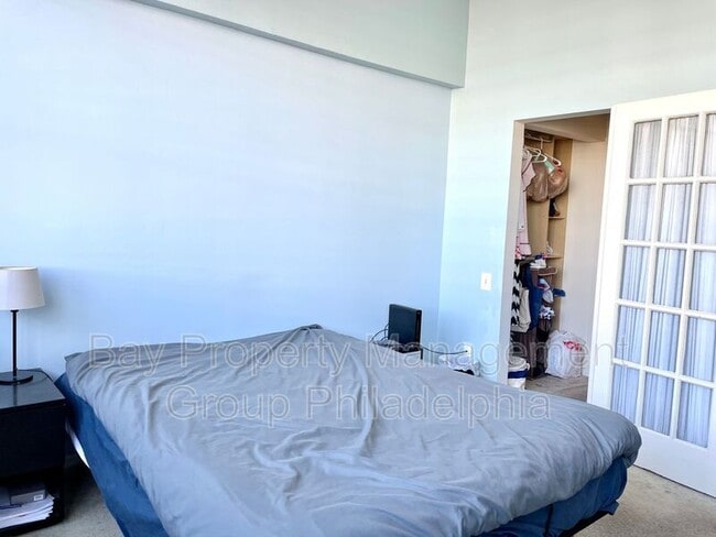 Building Photo - 3 N Christopher Columbus Blvd