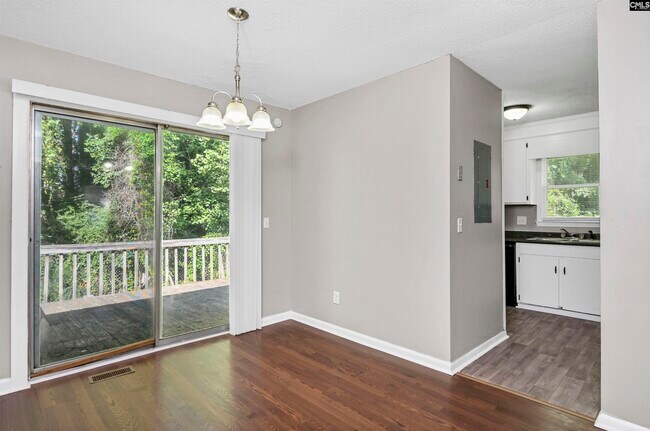 Building Photo - 14 Highgate Cir