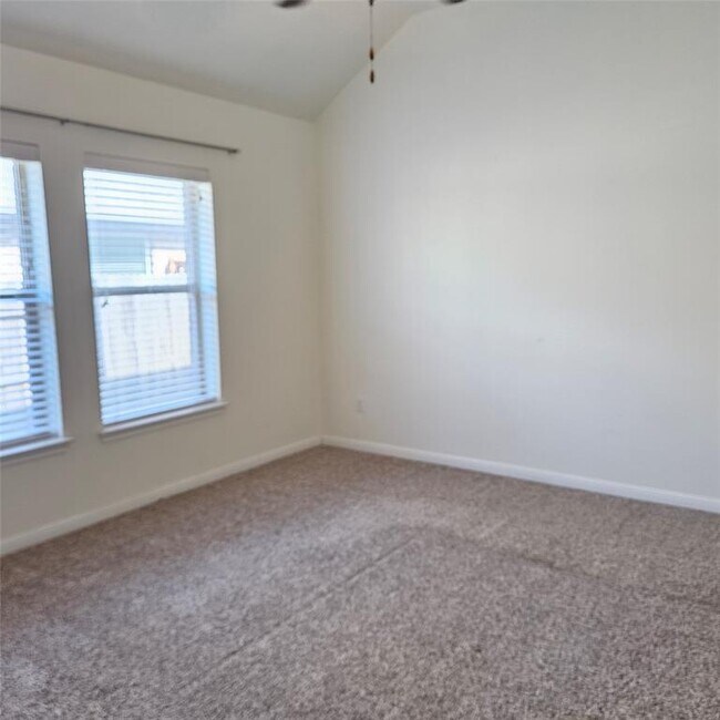 Building Photo - 2487 Santa Barbara Loop