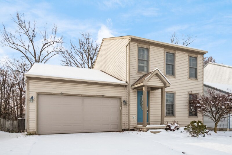 Building Photo - 8651 Olenbrook Dr