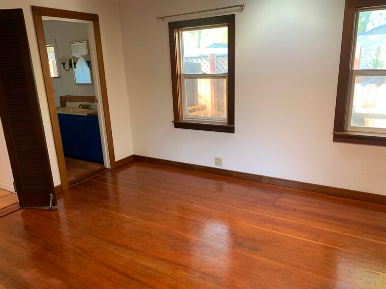 Building Photo - 18300 Clayton Ave