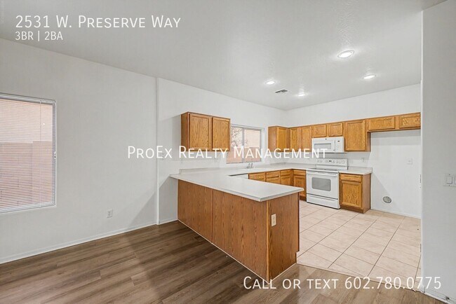 Building Photo - 2531 W Preserve Way