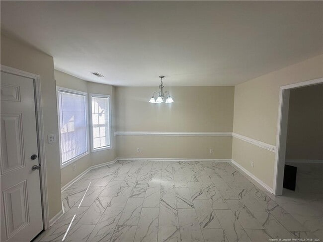 Building Photo - 5724 Crepe Myrtle Dr