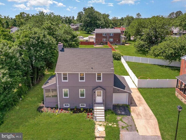 Building Photo - 6301 Liberty Rd