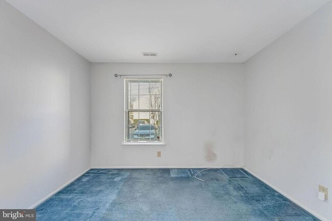 Building Photo - 1707A Heatherstone Ct