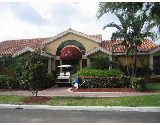 Building Photo - 3857 Coral Tree Cir