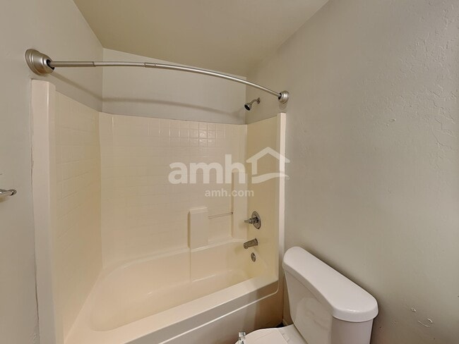 Building Photo - 15030 N 150th Ln