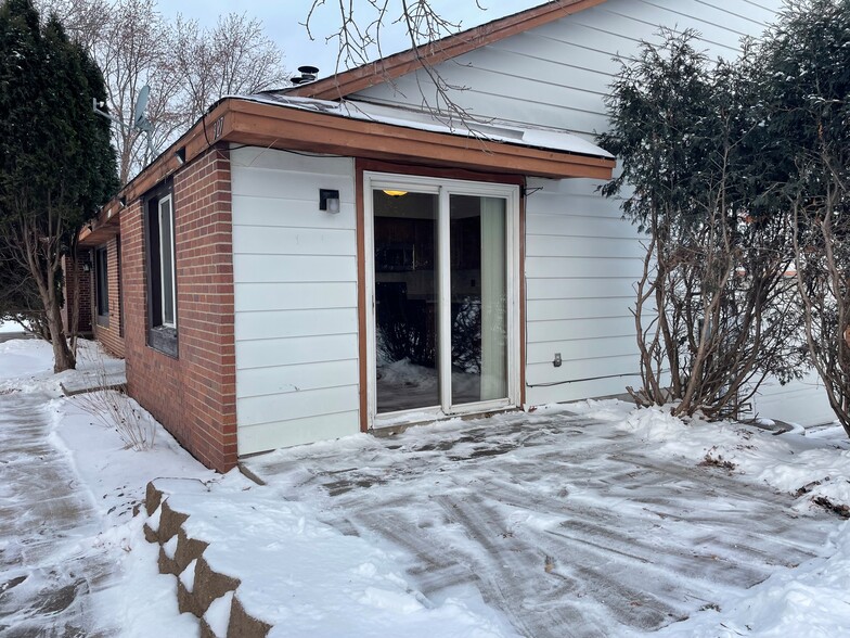 Building Photo - 8333 144th St W