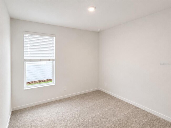 Building Photo - 5533 Guava Ct