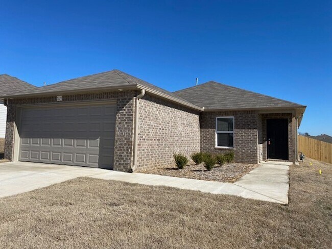 Building Photo - 5120 Red Fox Trl