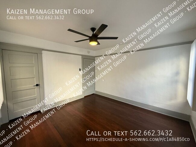 Building Photo - 534 W 14th St