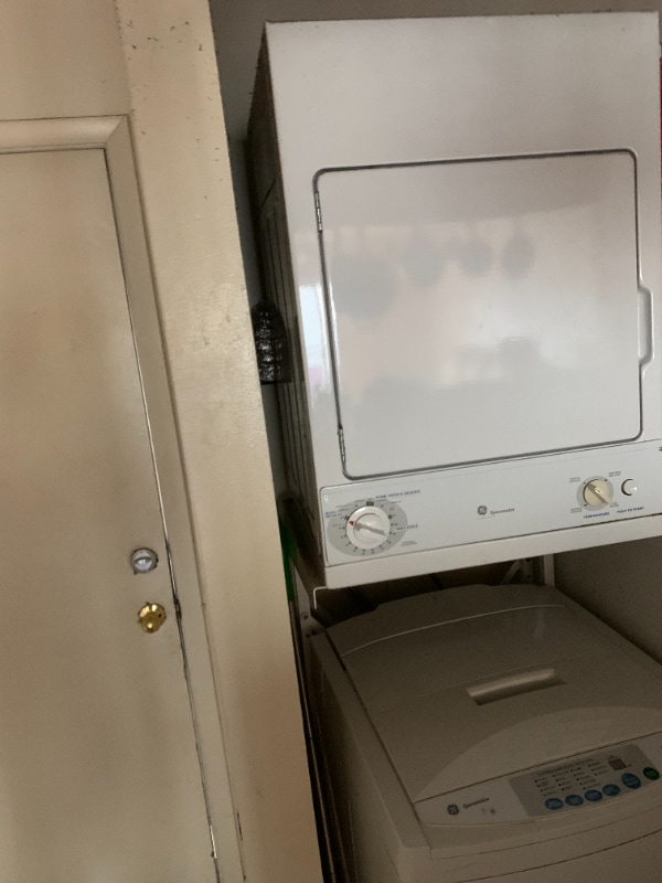 Building Photo - 1390 Hunters Rd