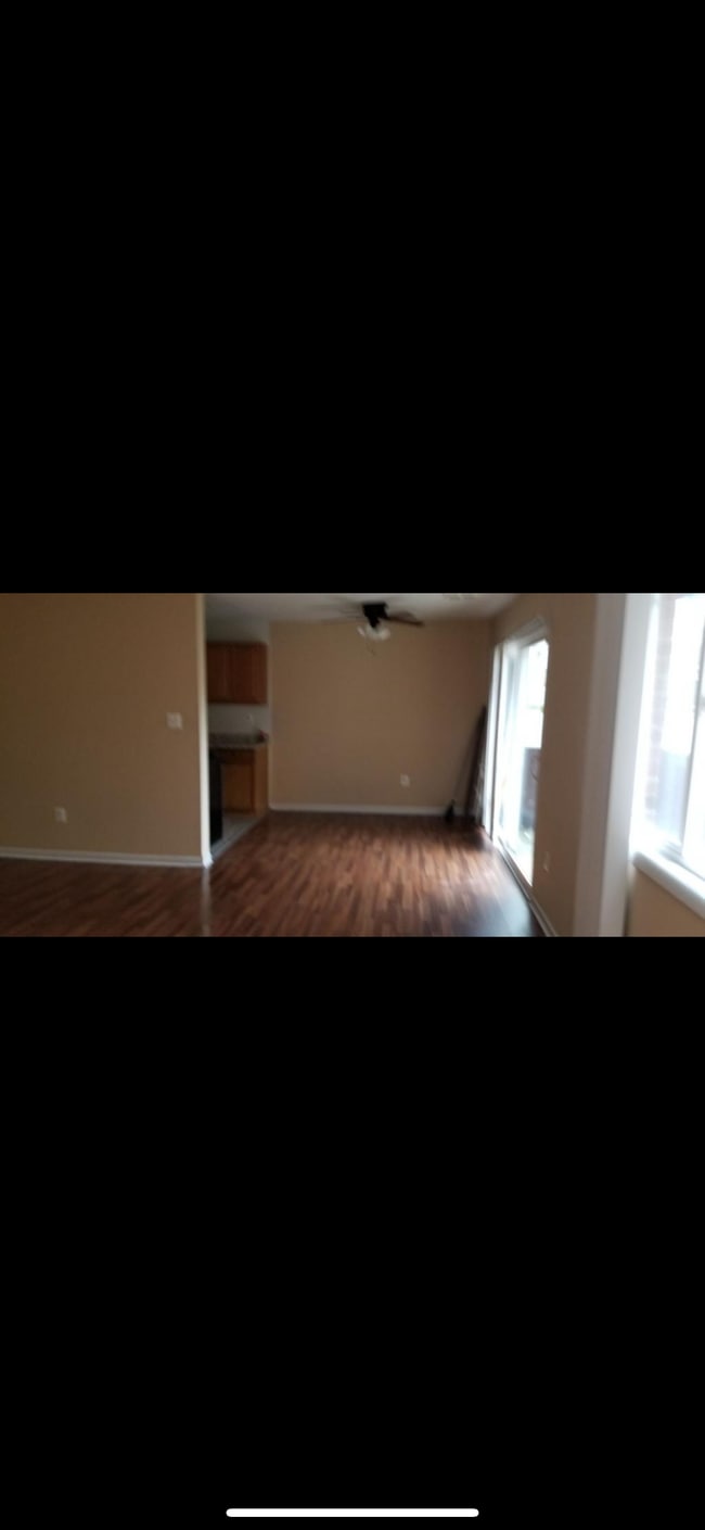 Building Photo - 17 Water St