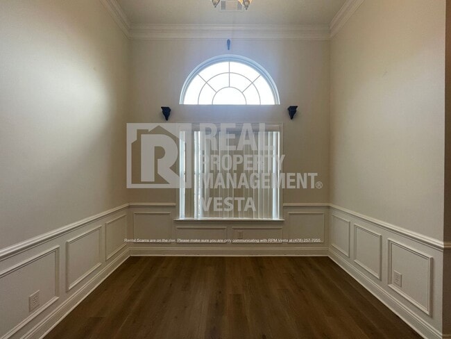 Building Photo - 102 Mulligan Ct