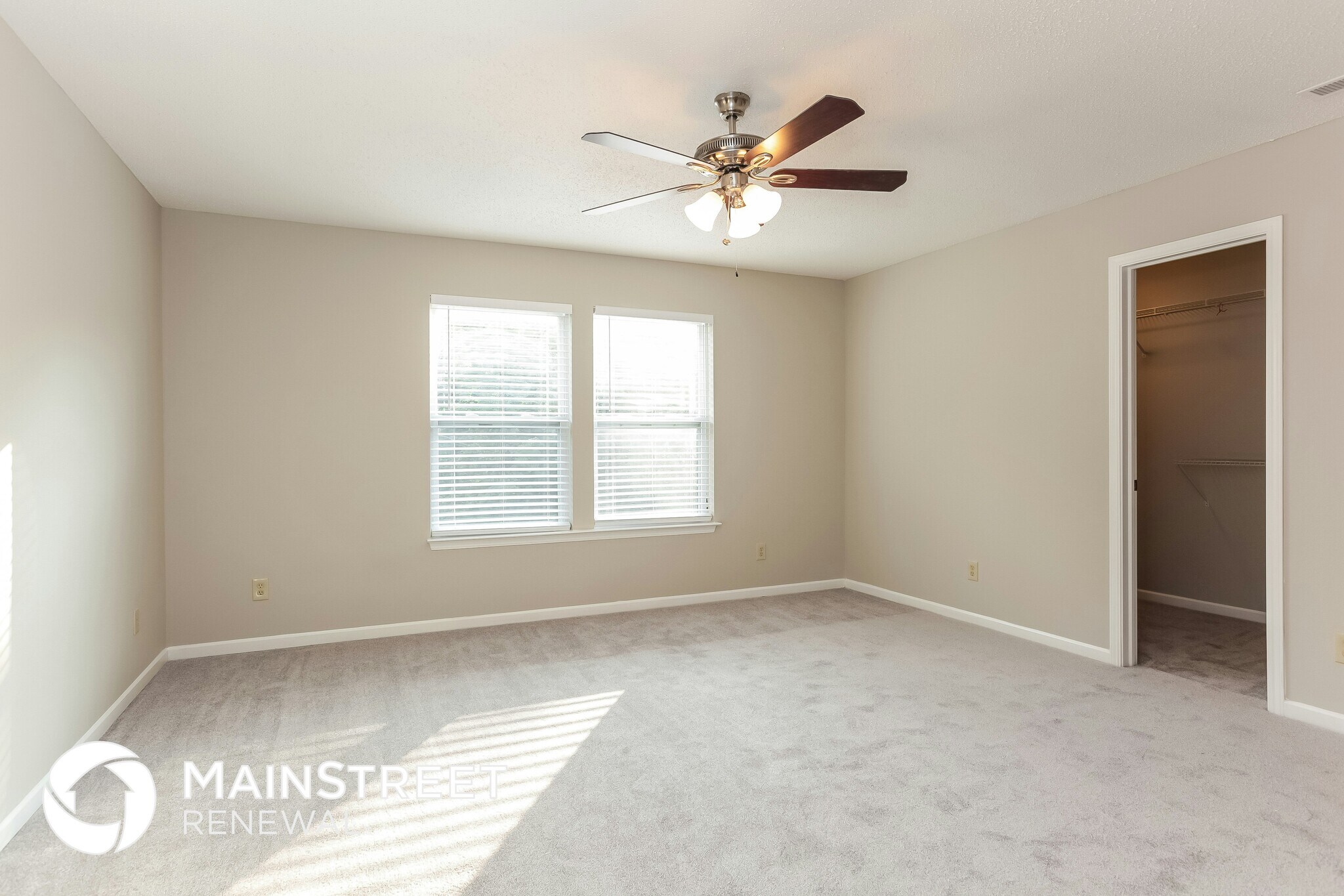 Building Photo - 2397 Collins Way