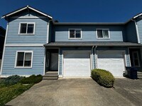 Building Photo - 3 Bed 2.5 Bath Lynden Townhome