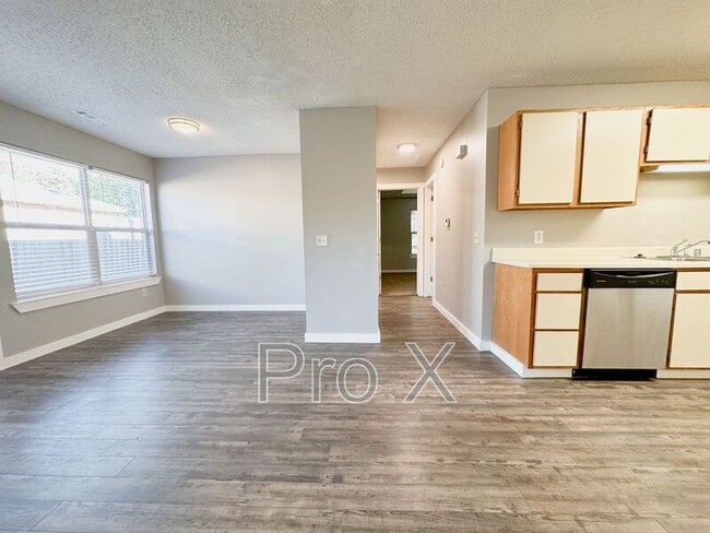 Building Photo - 1446 N Dawn Dr